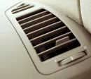 Cómo limpiar el aire acondicionado de su automóvil